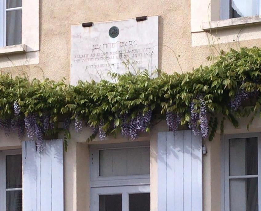 La Maison Jeanne D'Arc Saint-Fargeau  Eksteriør bilde